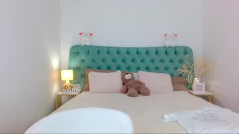 Snapshot of l1ttle_angel__ chatting on September 10, 9:26 pm Margo online show from September 10, 9:26 pm