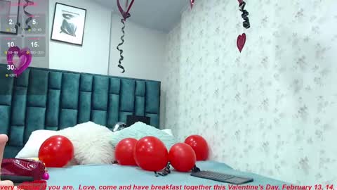 Snapshot of la_crespa_x chatting on February 14, 12:14 pm la crespa x online show from February 14, 12:14 pm