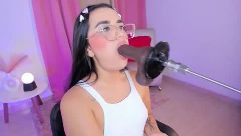 lana  foxx Model  independient online show from November 8, 4:50 am