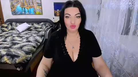 lady_boom_ online show from May 18, 6:36 pm