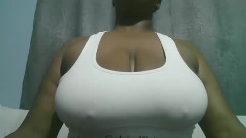 lady_dearra online show from October 27, 4:52 am