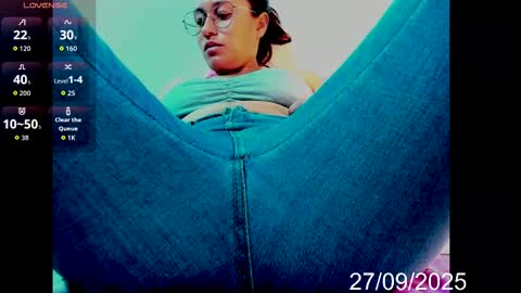 Snapshot of lady_jhana chatting on September 27, 1:40 pm Jhana online show from September 27, 1:40 pm
