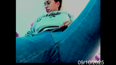 Snapshot of lady_jhana chatting on October 9, 12:09 pm Jhana online show from October 9, 12:09 pm