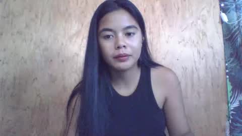 lady_krisha online show from December 2, 1:18 am