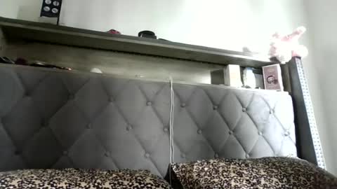 Stephanie online show from July 28, 4:39 pm