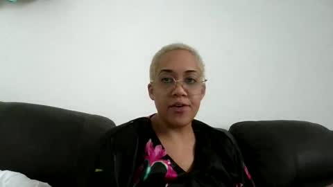 Stephanie online show from July 25, 2:24 pm