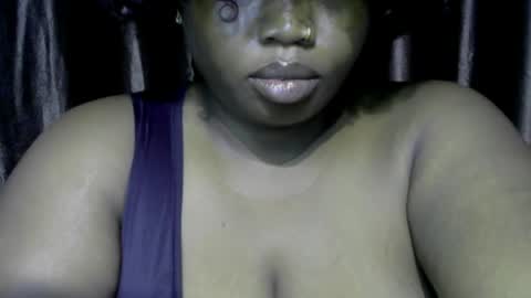 sexylila online show from June 9, 10:36 am