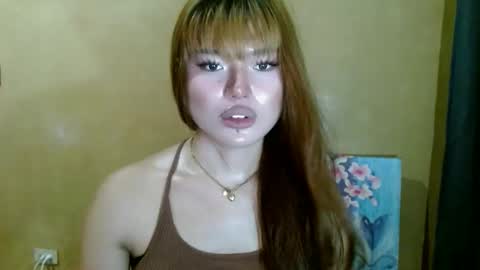 LILY online show from May 27, 12:32 am