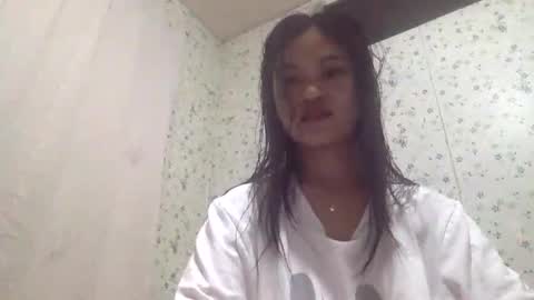 ladypetite11 online show from February 27, 9:53 am