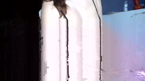 ladysusurros online show from November 20, 6:31 pm