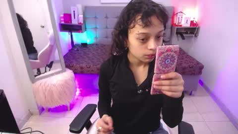 Snapshot of ladywawy_ chatting on September 23, 12:58 pm Ladywawy online show from September 23, 12:58 pm