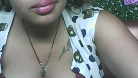 Snapshot of ladyxsnakes chatting on October 5, 6:29 am LadyXSnakes online show from October 5, 6:29 am