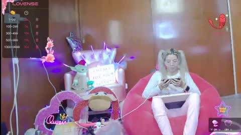 Skinnygirl online show from June 15, 12:22 am