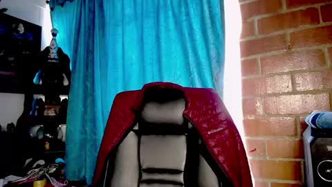 laia_hadid online show from March 24, 8:47 pm