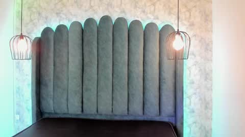 Laia online show from March 7, 12:34 pm