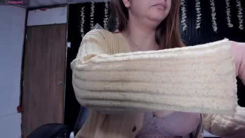 Snapshot of lalanaughty1 chatting on October 8, 11:36 am Sofi online show from October 8, 11:36 am