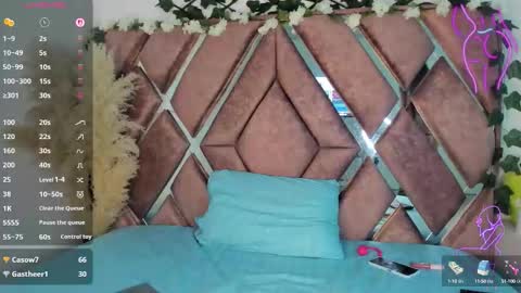 Snapshot of lalau809 chatting on September 11, 8:20 pm lalau online show from September 11, 8:20 pm