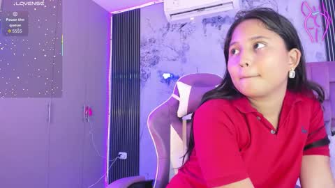 Snapshot of laly_cherry_ chatting on October 7, 12:20 pm Laura online show from October 7, 12:20 pm