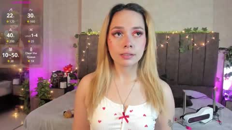 Lana online show from February 15, 5:21 am