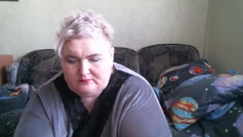 Snapshot of lanacat555 chatting on February 23, 9:27 am lanacat555 online show from February 23, 9:27 am