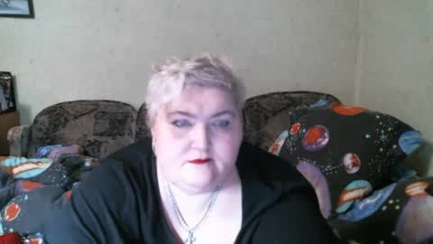 Snapshot of lanacat555 chatting on February 1, 5:05 pm lanacat555 online show from February 1, 5:05 pm