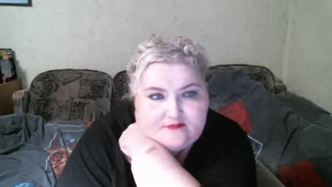 Snapshot of lanacat555 chatting on March 4, 10:16 pm lanacat555 online show from March 4, 10:16 pm