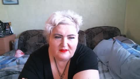 Snapshot of lanacat555 chatting on September 20, 1:20 pm lanacat555 online show from September 20, 1:20 pm