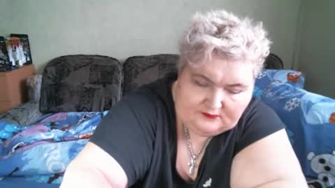 Snapshot of lanacat555 chatting on February 6, 12:26 pm lanacat555 online show from February 6, 12:26 pm
