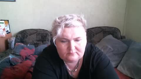 Snapshot of lanacat555 chatting on March 12, 10:16 am lanacat555 online show from March 12, 10:16 am