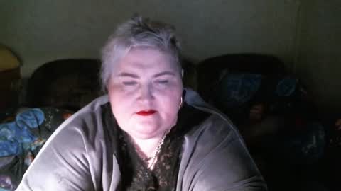 Snapshot of lanacat555 chatting on February 25, 9:04 pm lanacat555 online show from February 25, 9:04 pm