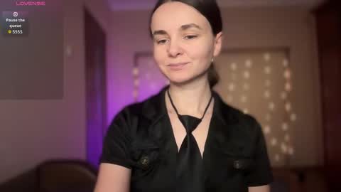 Snapshot of lanaloulou chatting on October 6, 9:52 pm Lana online show from October 6, 9:52 pm