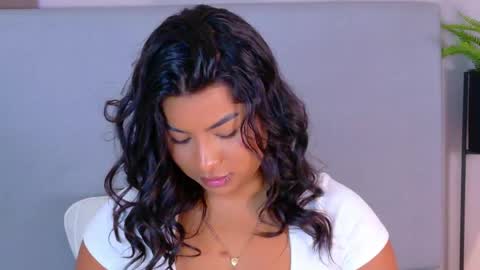 Lana online show from April 16, 9:39 pm