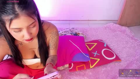 lapeligrosa_ online show from November 3, 11:14 am