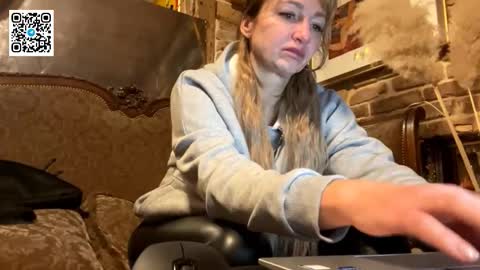 lapussia online show from November 7, 9:31 pm