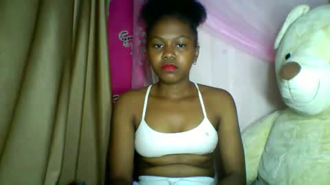 lara_belle online show from April 29, 6:24 pm