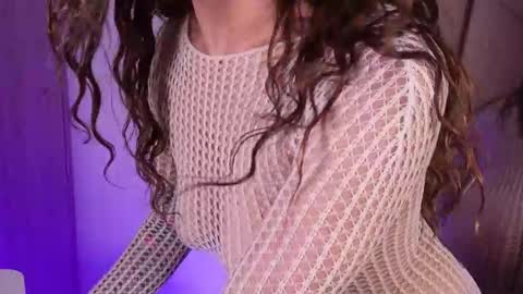 Lara online show from February 11, 10:55 pm