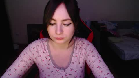 Laralianna online show from February 25, 7:56 pm