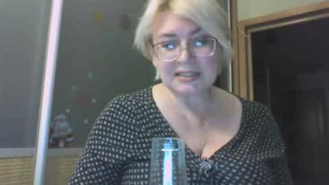 Snapshot of laramrs chatting on September 25, 5:33 pm laramrs online show from September 25, 5:33 pm