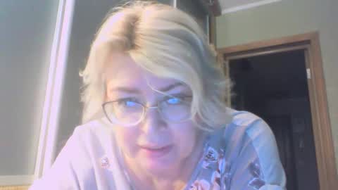 Snapshot of laramrs chatting on September 23, 5:22 pm laramrs online show from September 23, 5:22 pm