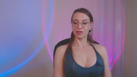 larawintersxxx online show from February 13, 12:12 am