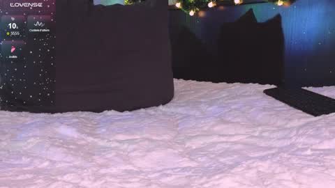 LarineGMT7  UTC6  online show from February 8, 5:29 am