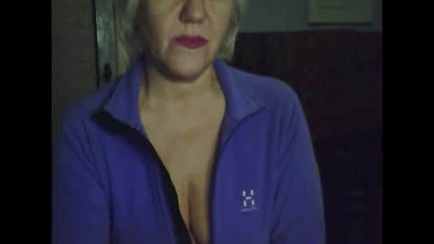 Snapshot of larisaq4ugo24 chatting on February 20, 8:36 pm larisaq4ugo24 online show from February 20, 8:36 pm