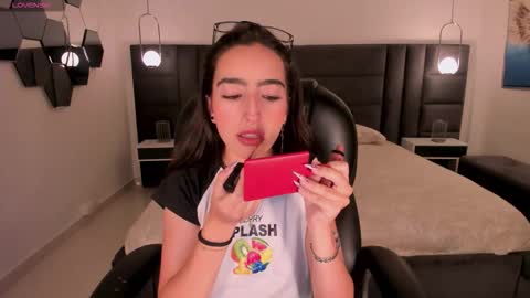 Larisa Smirnov online show from March 4, 3:57 am