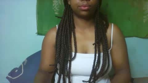 larissa645771 online show from January 13, 1:04 pm