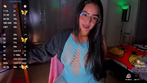 Snapshot of latin_gabby chatting on October 10, 1:10 am Gabby online show from October 10, 1:10 am