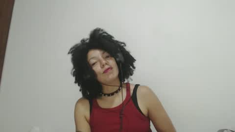 Snapshot of latinadreamy chatting on February 11, 2:14 am Latinacoka online show from February 11, 2:14 am