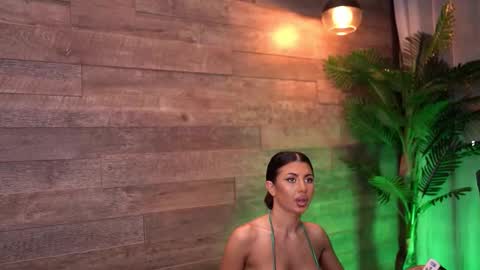 Latina online show from September 10, 5:24 pm