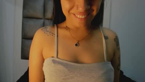 Snapshot of laura__js_ chatting on September 15, 12:24 pm laura__js_ online show from September 15, 12:24 pm