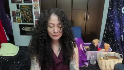  Wen  online show from November 10, 11:00 pm