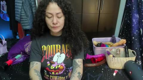  Wen  online show from November 6, 10:48 pm